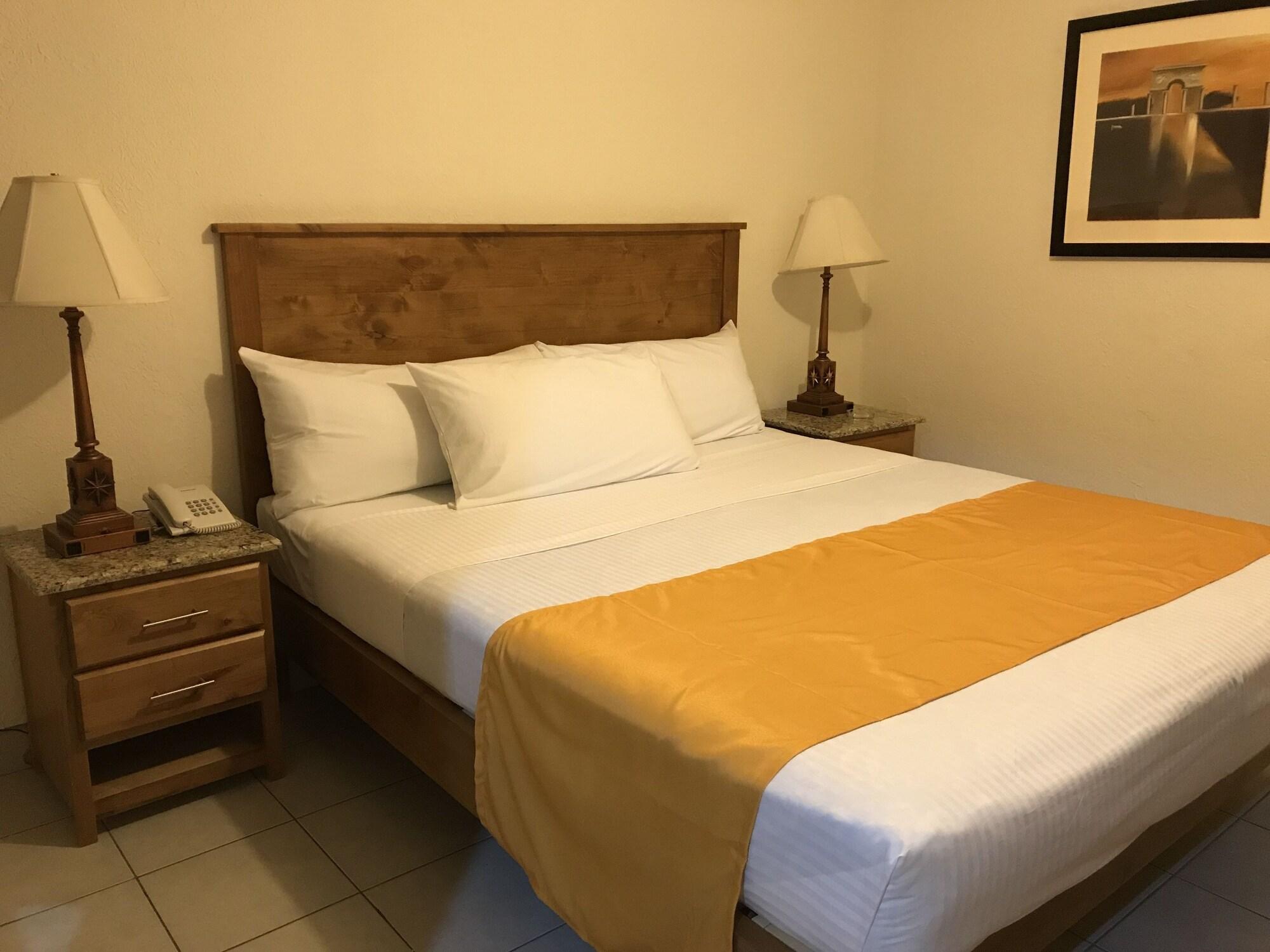 Hotel Guillen Jr Tijuana Kültér fotó