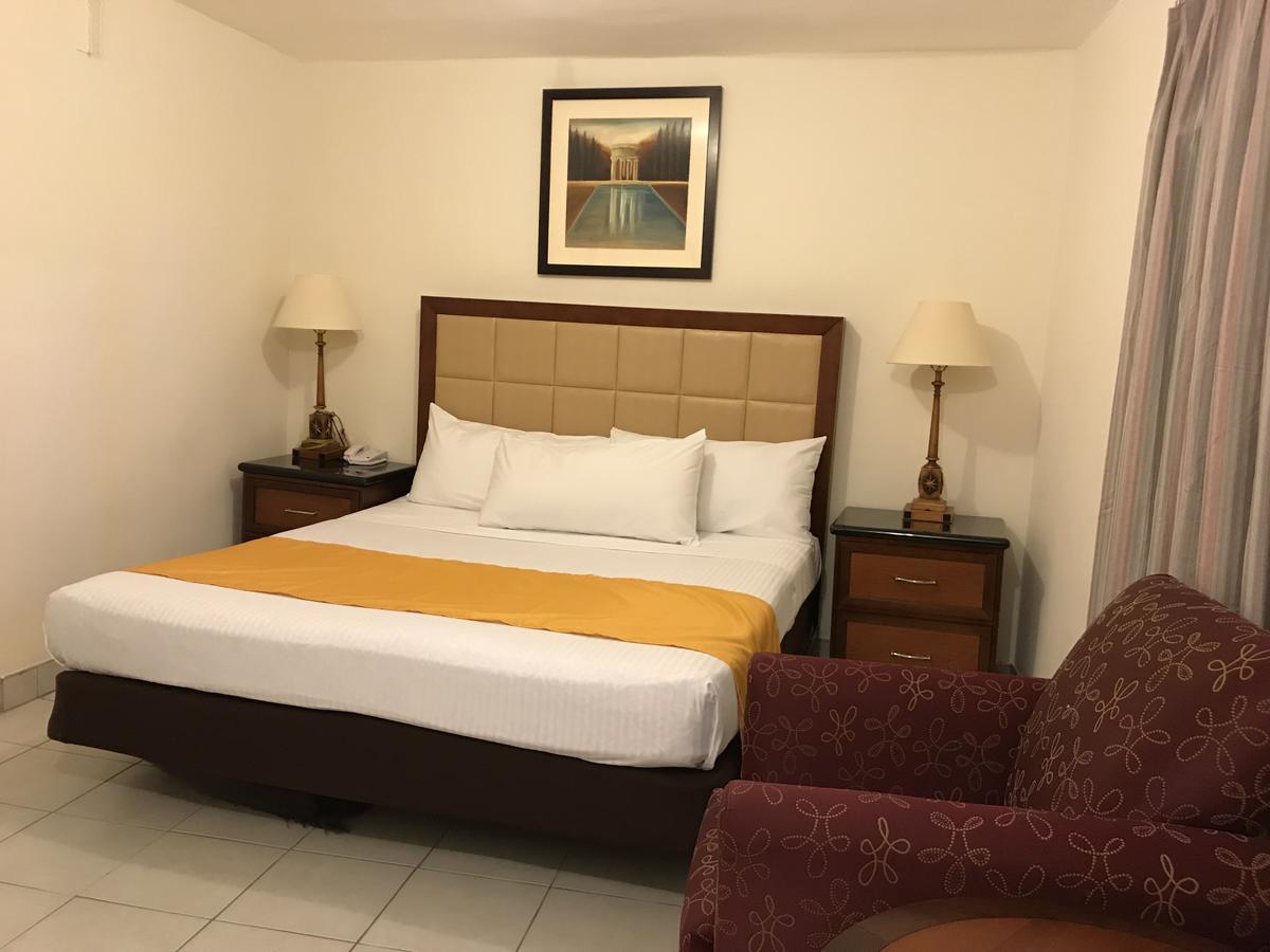 Hotel Guillen Jr Tijuana Kültér fotó