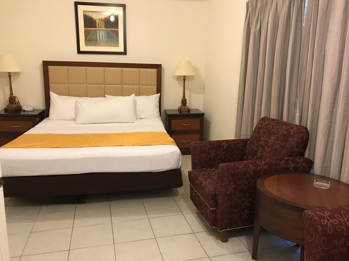 Hotel Guillen Jr Tijuana Kültér fotó
